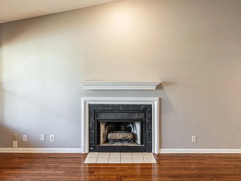 5507 Hill Ct — Photo 7