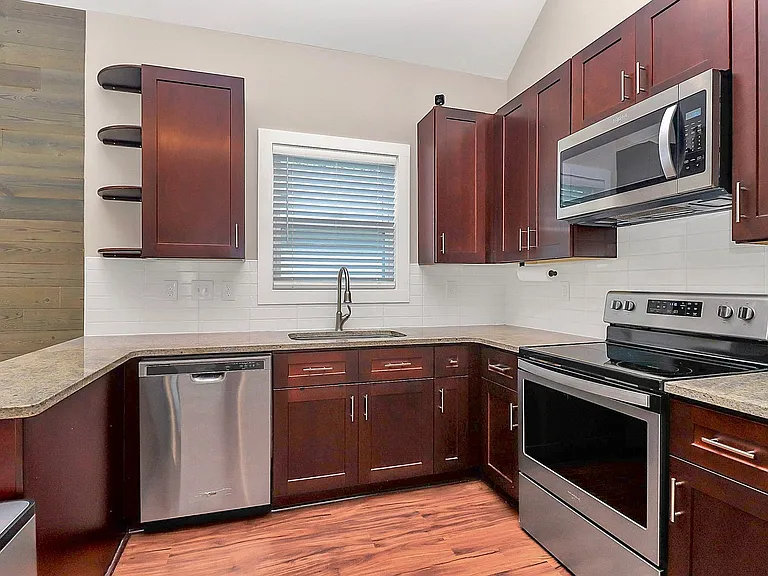 2508 Booker Ave — Photo 11