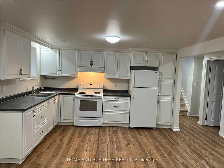 38 River Dr #1 — Photo 12