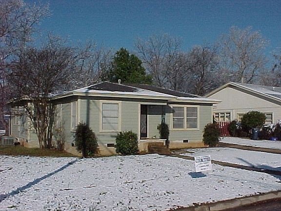 2nd image of 1803 Oatman St