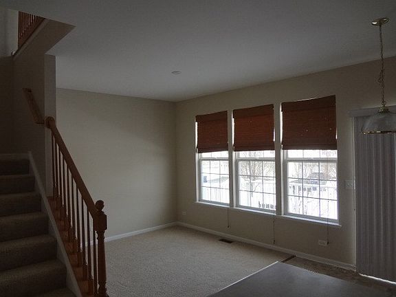3rd image of 223 Comstock Dr #223