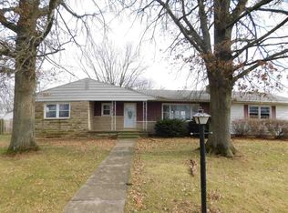 523 S Main St, Otterbein, IN 47970