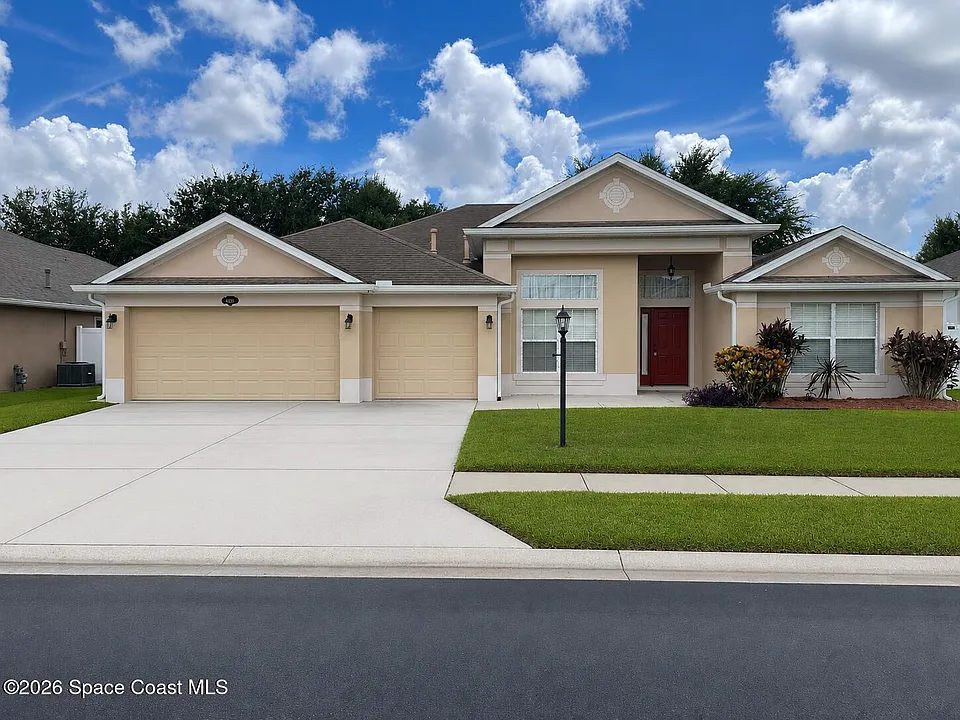 4858 Chastain Dr