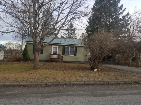 15 Glendale Road, Caribou, ME 04736