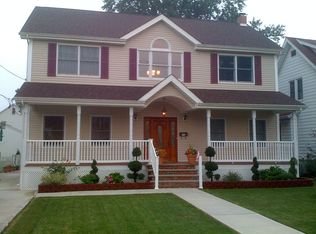 45 Maxwell Ave, Fords, NJ 08863