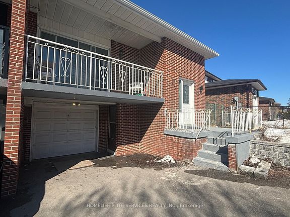 3rd image of 33 Robbinstone Dr