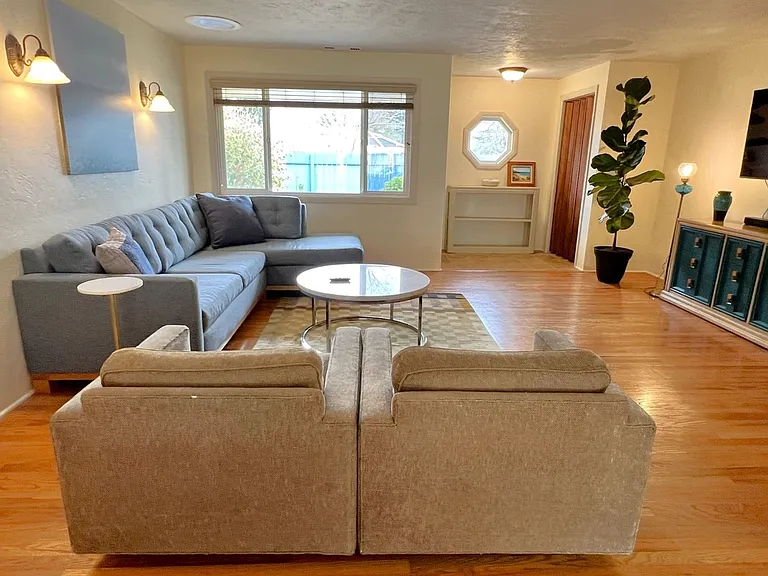 307 Del Norte Ln — Photo 21