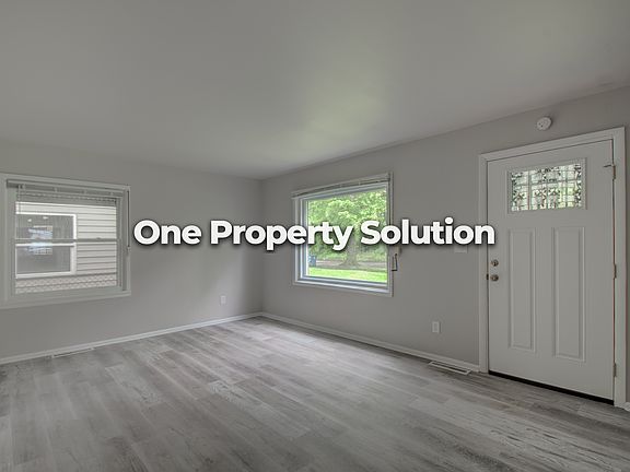 4th image of 1008 Hovey St