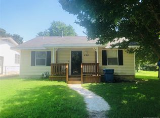 418 W Monroe Ave, McAlester, OK 74501