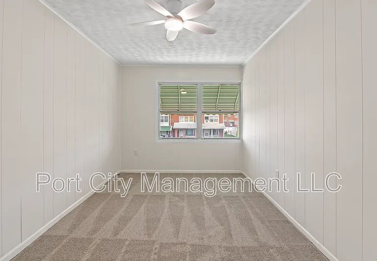 2025 Kelmore Rd #1 — Photo 12