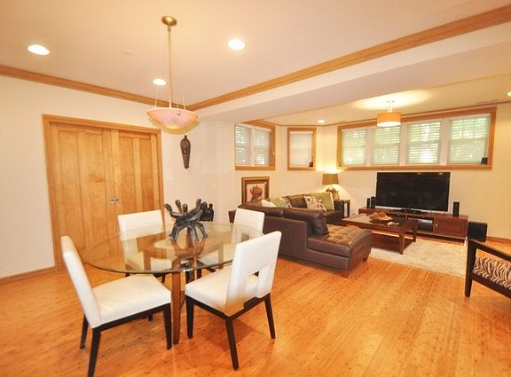 4th image of 1215 E Madison Park APT 1