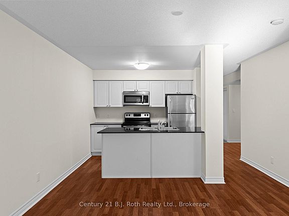 5th image of 4 Brandy Lane Dr #104