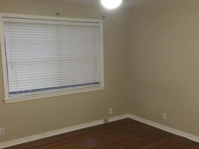 5409 Sunshine Dr — Photo 11