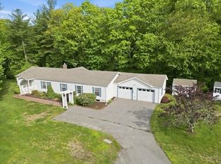 7808 Island Dr, Middleboro, MA 02346