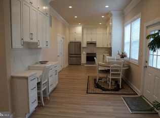 19923 Smith Cir, Ashburn, VA 20147