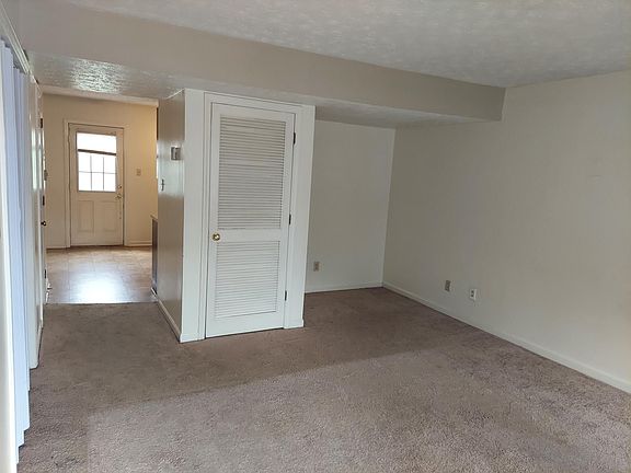 2nd image of 106 Heritage Dr