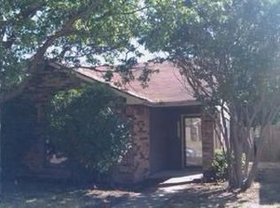 3013 Oak Ridge Pl, Grand Prairie, TX 75052