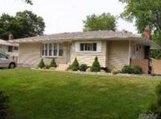 381 Moriches Rd, Saint James, NY 11780