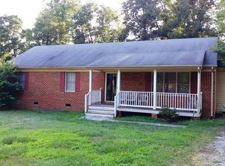 5308 Meadoway Rd, North Chesterfield, VA 23234