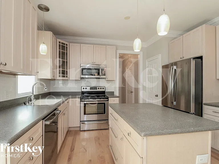 20 Evergreen Dr — Photo 5