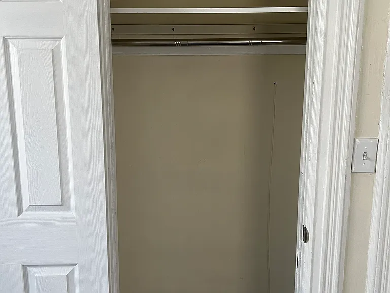 64 Eaton Pl #2 — Photo 32