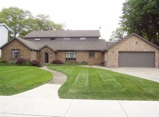 2149 Ridgewood St, Highland, IN 46322