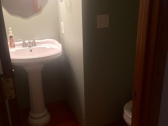 4th image of 1567 Brentwood Dr