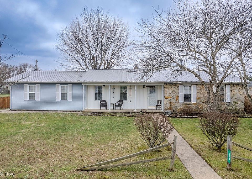 1st image of 163 Grant Ln