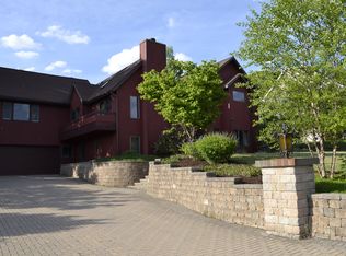 10 John St, Ithaca, NY 14850