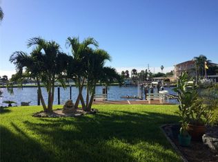 265 116th Ave, Treasure Island, FL 33706