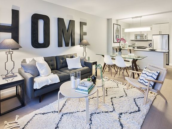2nd image of 1 N 4th Pl APT 33L