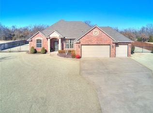 5140 Hunters Gap, Guthrie, OK 73044
