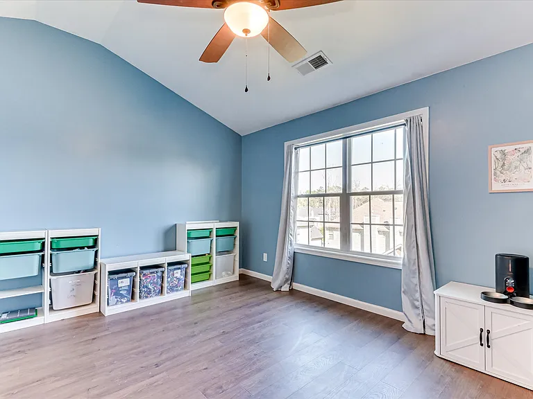 251 Haverford Dr — Photo 55