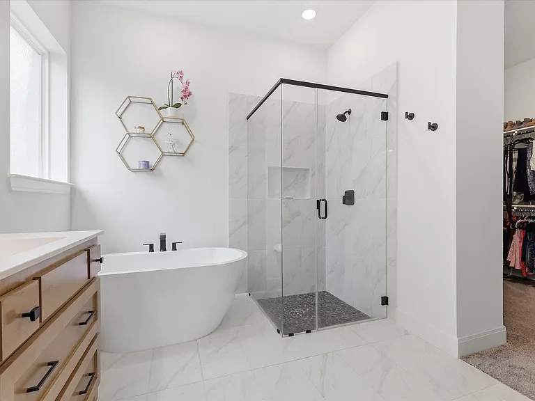 501 Horizon Way — Photo 17