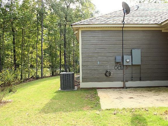 5th image of 504 Stillwaters Dr
