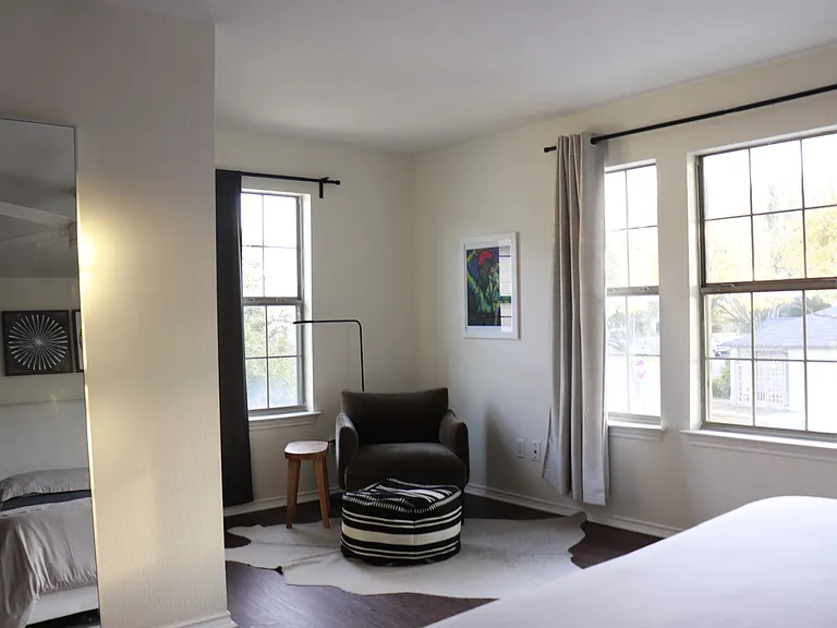 Quinton Dr — Photo 17
