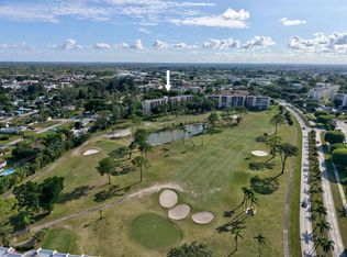3810 Via Poinciana APT 404, Lake Worth, FL 33467