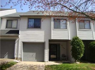 129 Lexington Cir, Matawan, NJ 07747