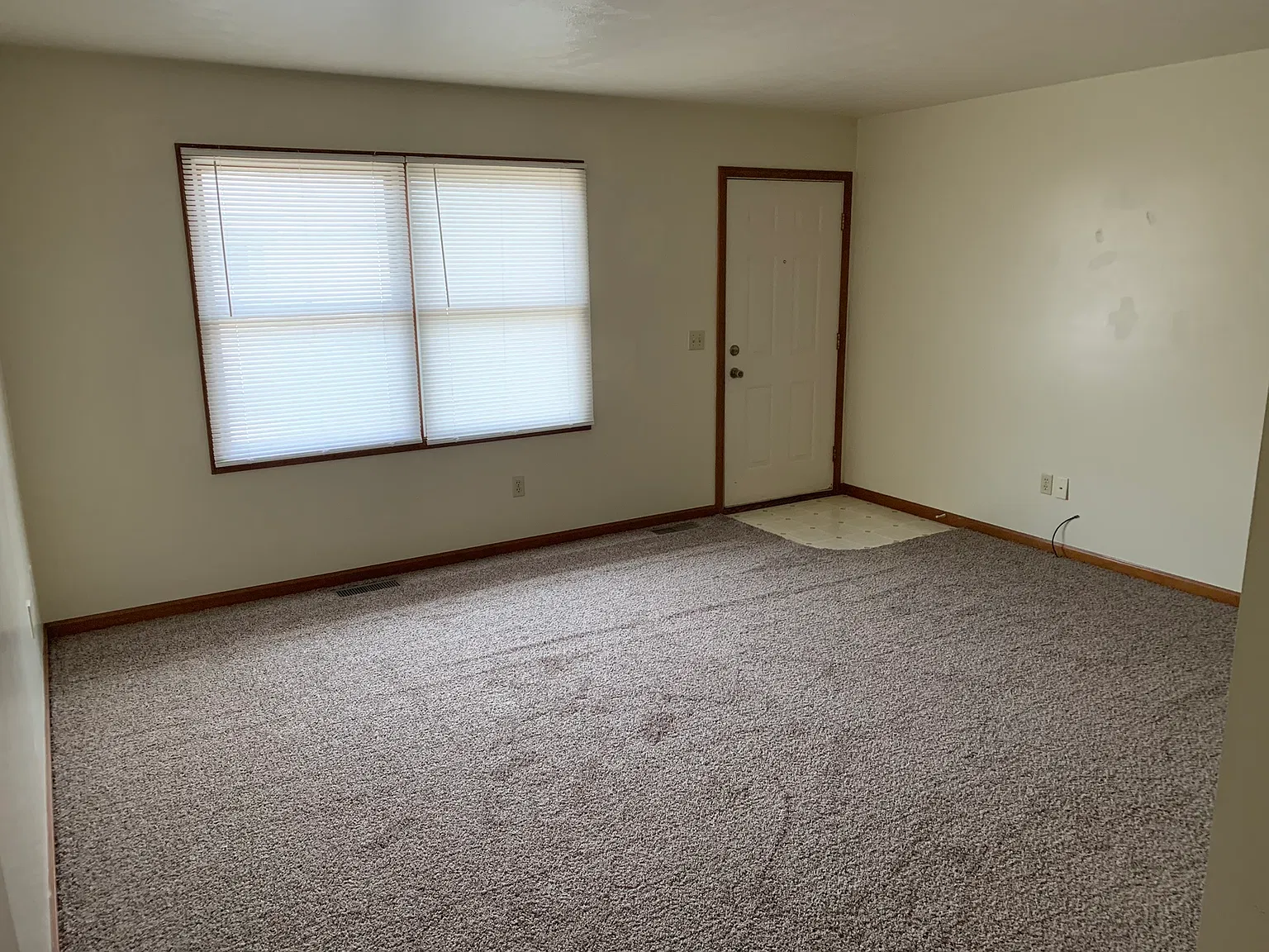 1000 North Townline Road — Photo 3