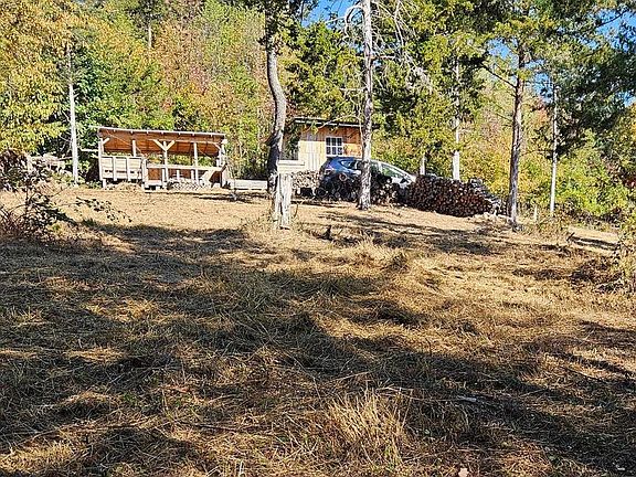 3rd image of Hill Climb Rd