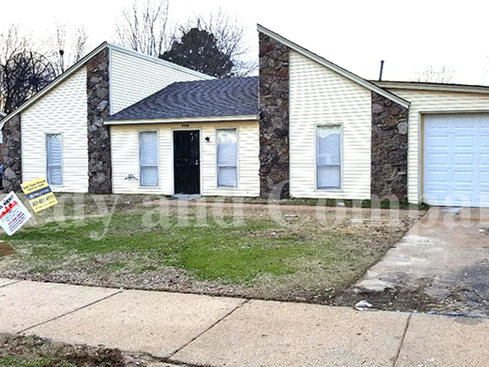 3340 Morningview Dr