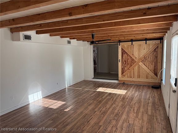 4th image of 814 Louisiana St