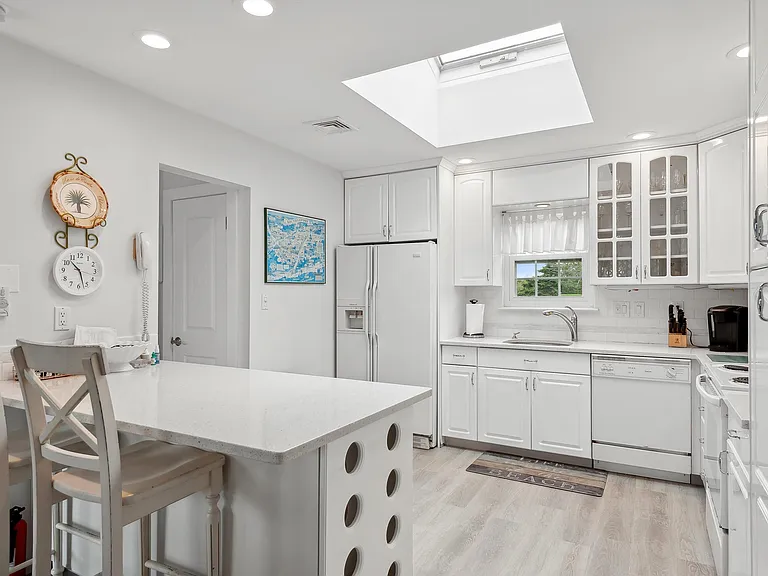 14 Saint Andrews Cir — Photo 5