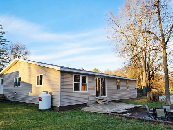 195 W Cotter Rd, Brasher Falls, NY 13613