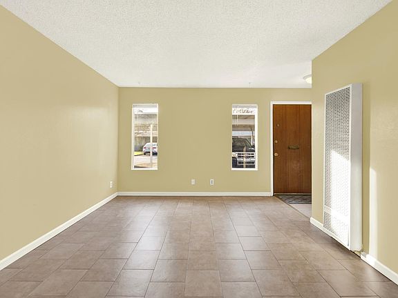 5th image of 175 Del Sur Court