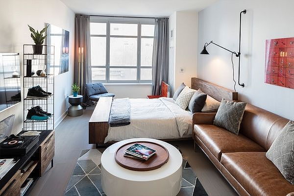 1st image of 45 Hoyt St APT 9M
