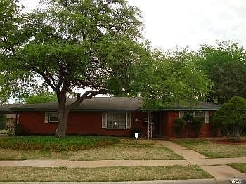 1st image of 1540 Primrose Dr