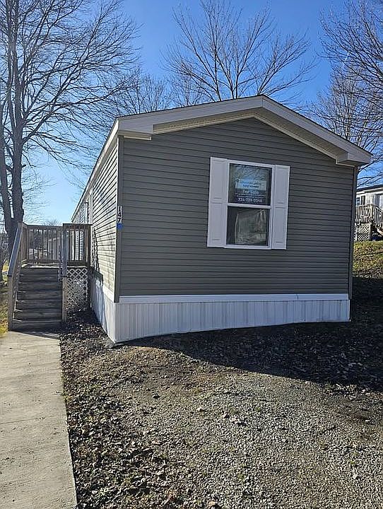 1st image of 147 Carolina Ln