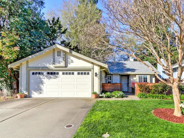 7588 Deltawind Dr, Sacramento, CA 95831