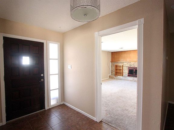 2nd image of 2200 Echols Ave